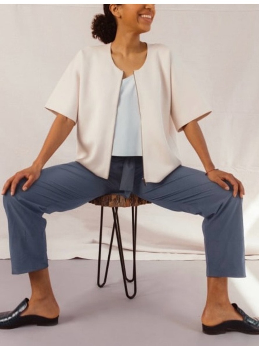 ADAY Waste Nothing Zippered Boxy Cardigan Shirt in Light gray sz Largw